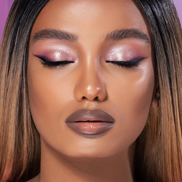 NATASHA DENONA | Love Face Palette | Eye & Cheek Essentials - Picture 8 of 15